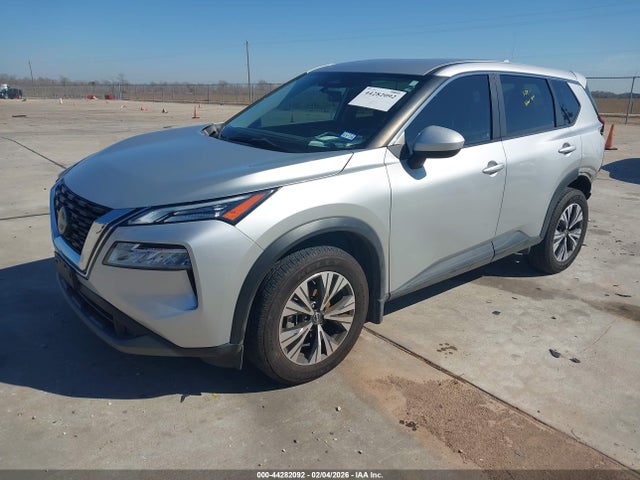 JN8BT3BA9PW416423 Nissan Rogue Sv Fwd