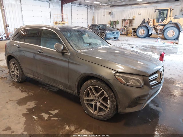 2019 MERCEDES-BENZ GLC 300 WDC0G4KB1KV143315