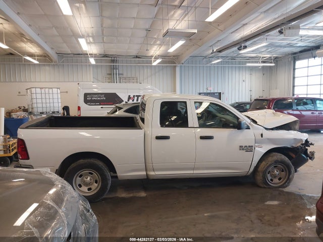 Продаж на аукціоні авто 2019 Ram 1500 Classic Tradesman  4x2 6'4 Box, vin: 1C6RR6FT0KS716414, номер лоту: 44282127
