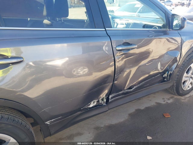 Toyota RAV4 LE 2015 2T3ZFREV4FW191196 Image 17
