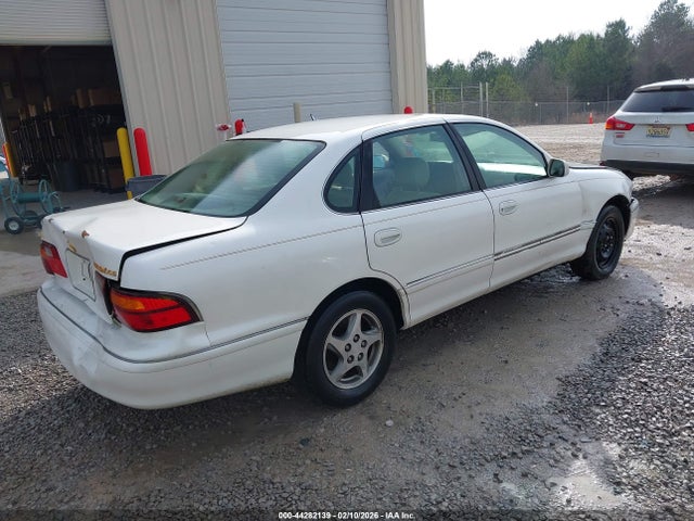 1999 TOYOTA AVALON 4T1BF18B0XU301241 Photo 3