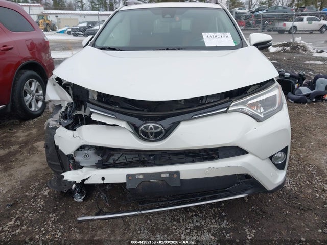 JTMDFREV8HJ140778 Toyota Rav4 Limited