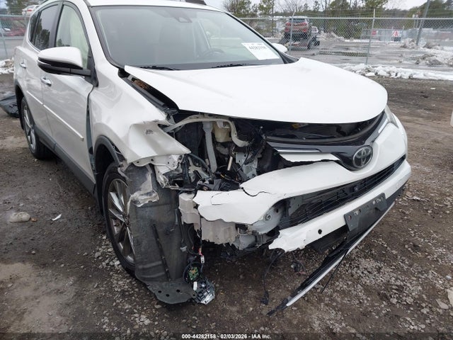 JTMDFREV8HJ140778 Toyota Rav4 Limited