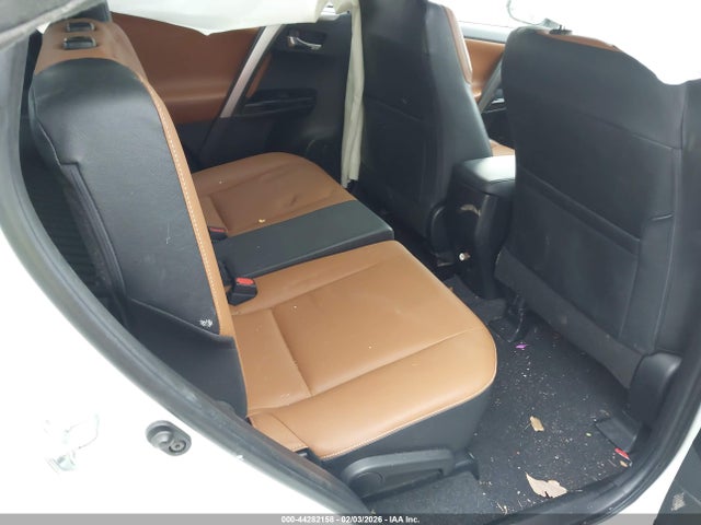 JTMDFREV8HJ140778 Toyota Rav4 Limited