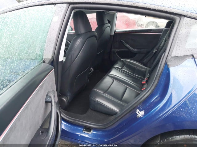 5YJ3E1EB9SF939327 Tesla Model 3 Long Range All-wheel Drive