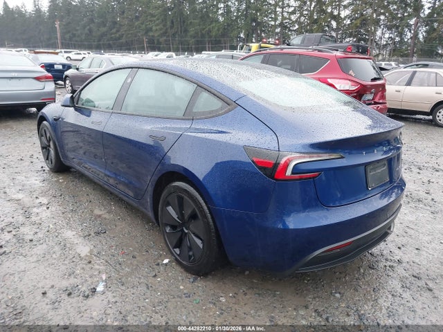 2025 TESLA MODEL 3 5YJ3E1EB9SF939327 Photo 2