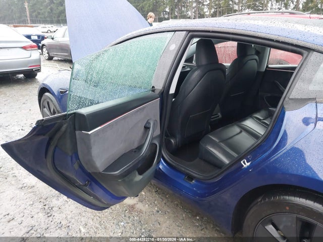 2025 TESLA MODEL 3 5YJ3E1EB9SF939327 Photo 7