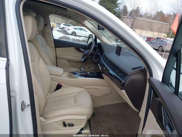 2017 AUDI Q7 WA1LAAF75HD022871 Photo 4