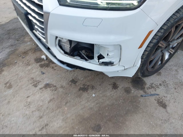 2017 AUDI Q7 WA1LAAF75HD022871 Photo 5