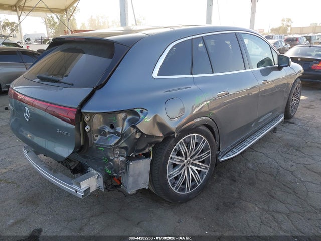 2023 MERCEDES-BENZ EQS 580 SUV 4JGDM4EB0PA028968 Photo 3