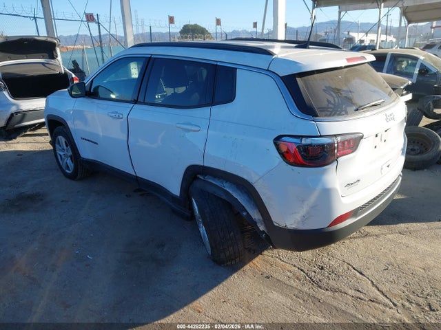 Продажа на аукционе авто 2022 Jeep Compass Latitude 4x4, vin: 3C4NJDBB1NT143879, номер лота: 44282235