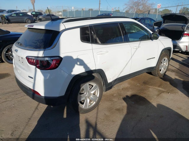 Продажа на аукционе авто 2022 Jeep Compass Latitude 4x4, vin: 3C4NJDBB1NT143879, номер лота: 44282235