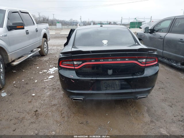 2C3CDXBG2KH665053 Dodge Charger Sxt Rwd
