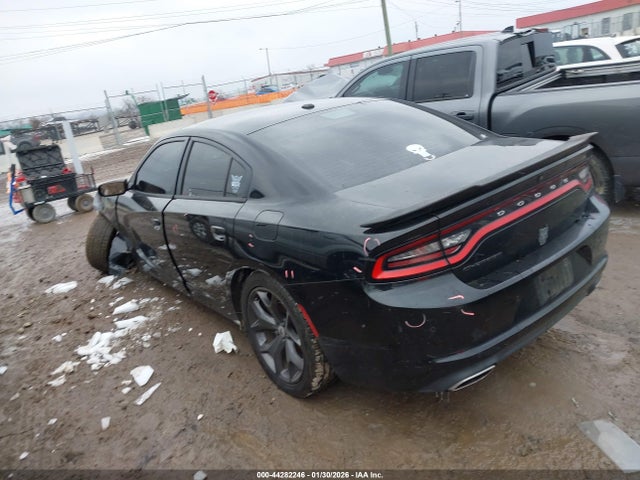 2C3CDXBG2KH665053 Dodge Charger Sxt Rwd