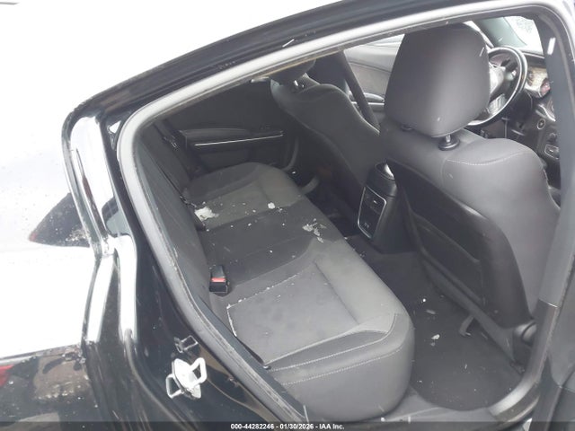 2C3CDXBG2KH665053 Dodge Charger Sxt Rwd