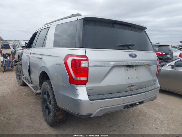 1FMJU1JT9KEA13595 Ford Expedition Xlt
