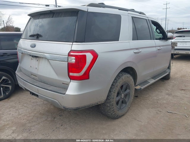 1FMJU1JT9KEA13595 Ford Expedition Xlt