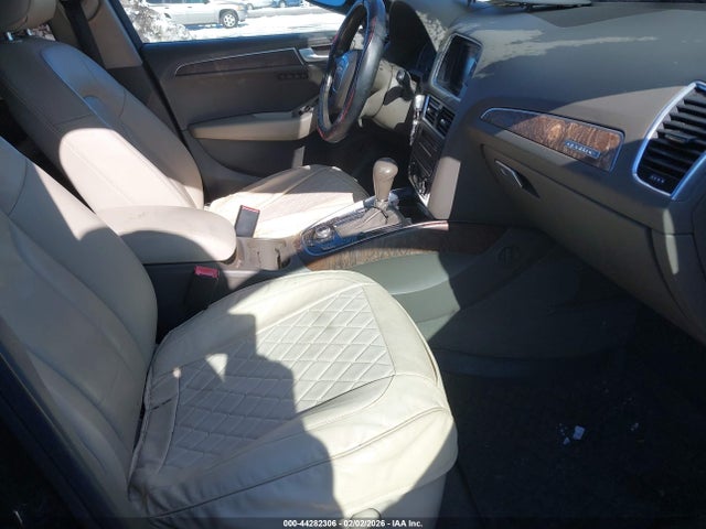 2010 AUDI Q5 WA1LKAFP1AA014075 Photo 4