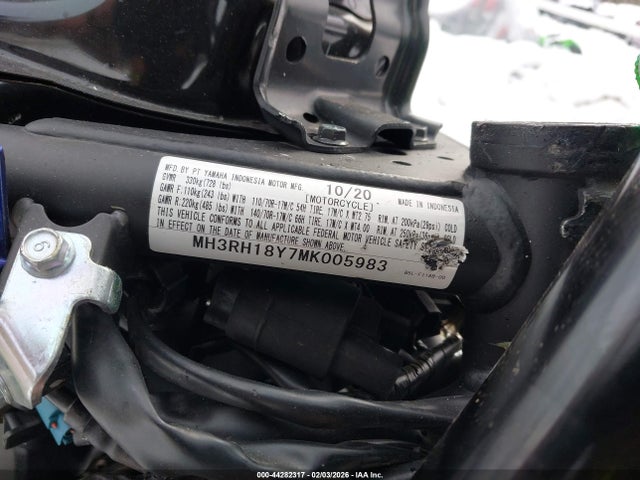 2021 YAMAHA YZFR3 MH3RH18Y7MK005983 Photo 9