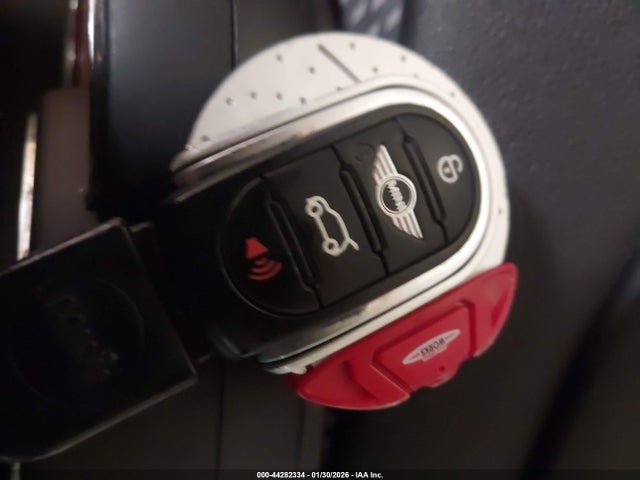 2018 MINI CONVERTIBLE WMWWH9C56J3A78457 Photo 10