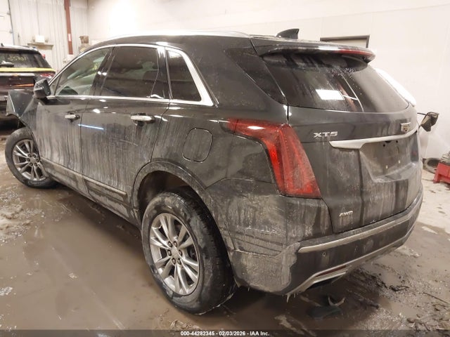 2020 CADILLAC XT5 1GYKNDRS2LZ120303 Photo 2