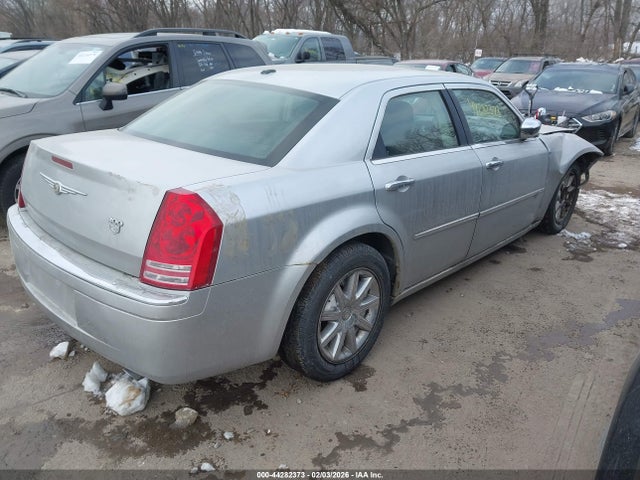 2009 CHRYSLER 300C 2C3KA63T19H564882 Photo 3