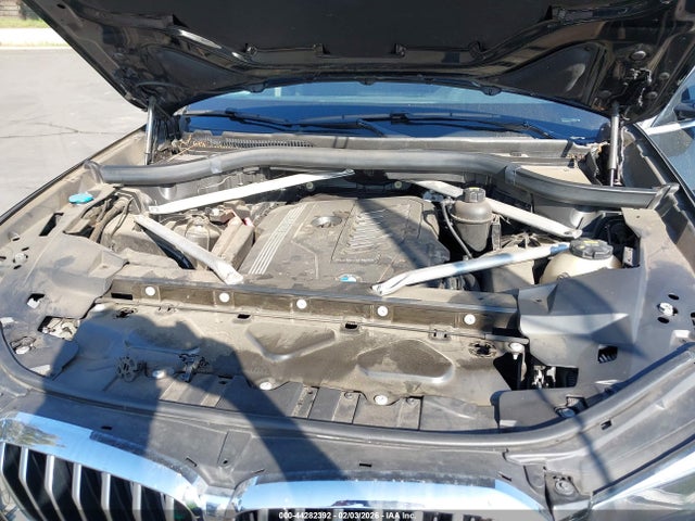 2020 BMW X5 5UXCR6C09LLL82175 Photo 9