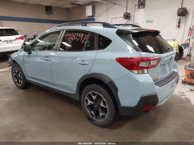 2020 SUBARU CROSSTREK JF2GTABC6LH262888 Photo 2