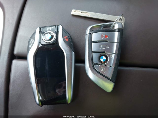 BMW 740I 2016 WBA7E2C53GG738828 Image 11