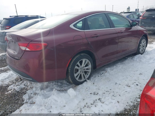 44282429 :رقم المزاد ، 1C3CCCAB8FN652578 vin ، 2015 Chrysler 200 Limited مزاد بيع