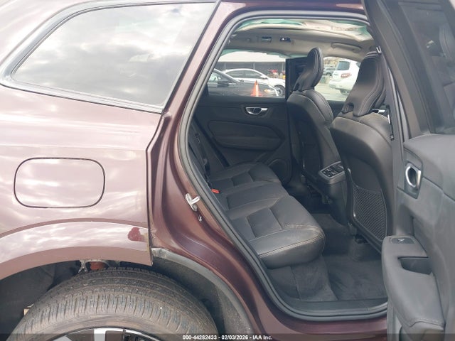 2026 VOLVO XC60 YV4M12RM0T1388083 Photo 7