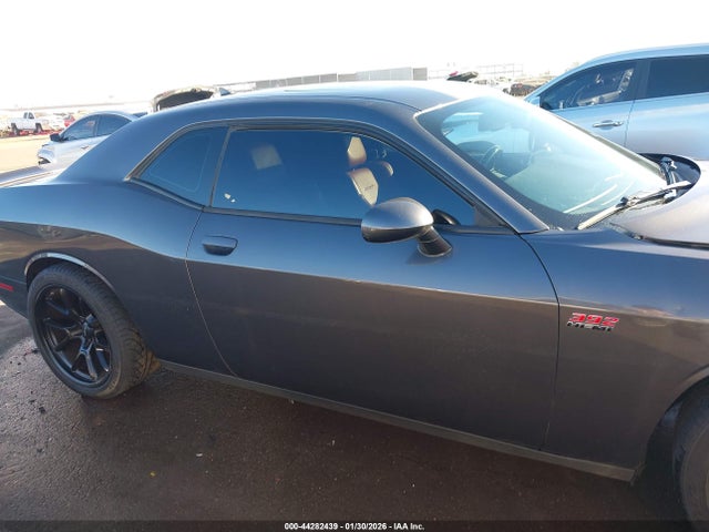 2C3CDZDJ3FH730664 Dodge Challenger Srt 392