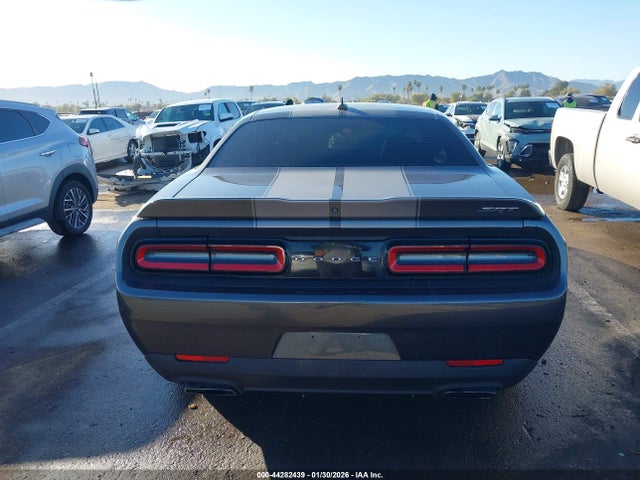 2C3CDZDJ3FH730664 Dodge Challenger Srt 392
