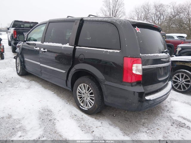 Продаж на аукціоні авто 2016 Chrysler Town & Country Touring-l Anniversary Edition, vin: 2C4RC1CGXGR208612, номер лоту: 44282451