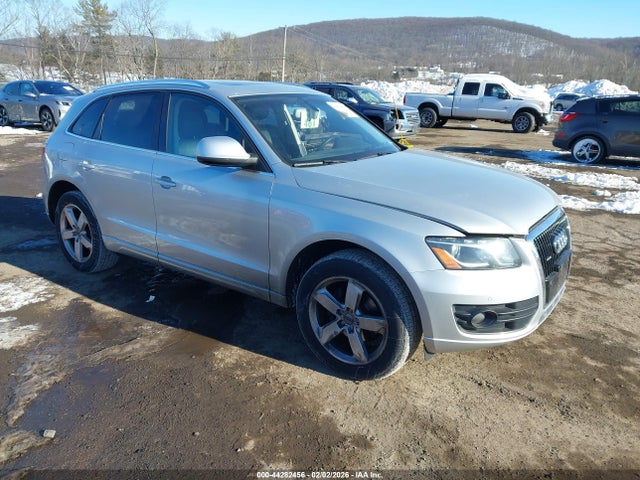 2011 AUDI Q5 WA1LFAFP1BA006208 Photo 0