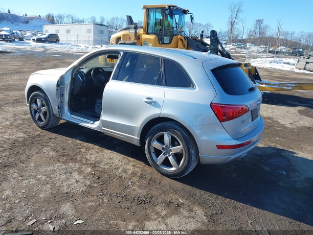 2011 AUDI Q5 WA1LFAFP1BA006208 Photo 2