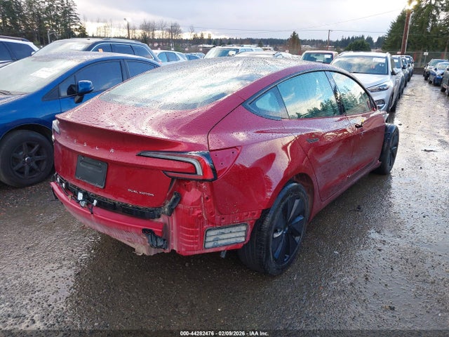 2025 TESLA MODEL 3 5YJ3E1EB1SF910646 Photo 3