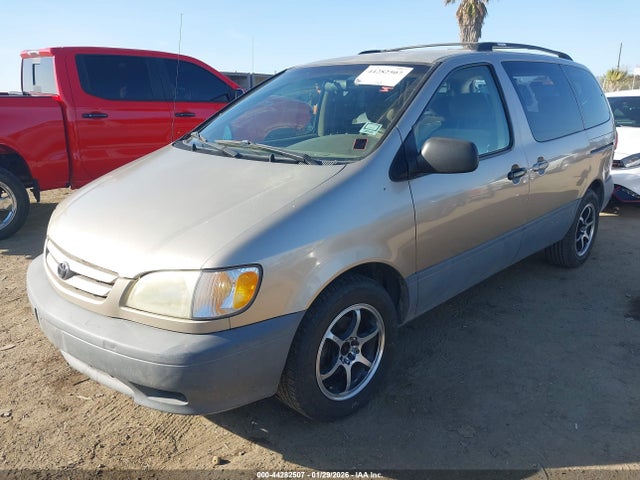 Продажа на аукционе авто 2002 Toyota Sienna Ce, vin: 4T3ZF19C42U444277, номер лота: 44282507