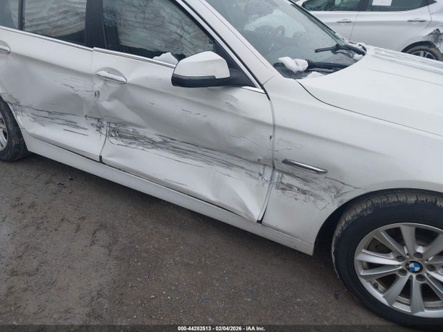 2016 Bmw 528i Xdrive მანქანა იყიდება აუქციონზე, vin: WBA5A7C58GG642631, აუქციონის ნომერი: 44282513
