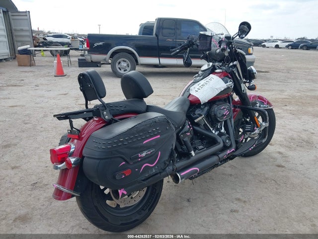 1HD1YBK10LB030606 Harley-Davidson FLHCS