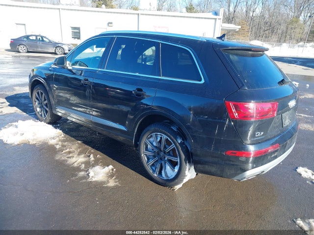 44282542 :رقم المزاد ، WA1LAAF78HD025196 vin ، 2017 Audi Q7 3.0t Premium مزاد بيع