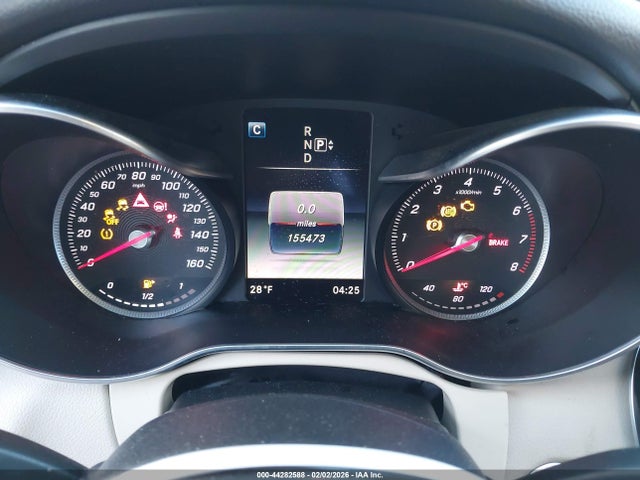 2015 Mercedes-benz C-class C 300 მანქანა იყიდება აუქციონზე, vin: 55SWF4KB8FU081028, აუქციონის ნომერი: 44282588