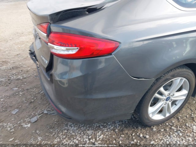 Ford Fusion Hybrid S 2018 3FA6P0UU6JR101005 Image 18