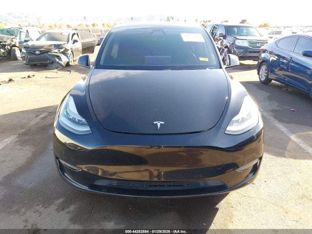 5YJYGDEE4LF027105 Tesla Model Y Long Range Dual Motor All-wheel Drive