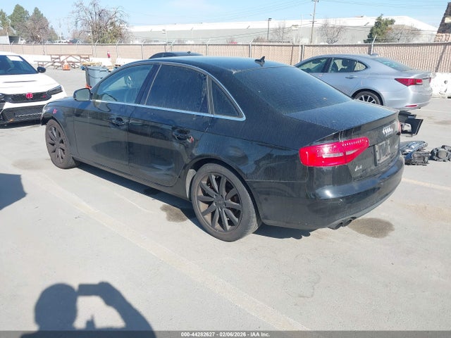 2013 AUDI A4 WAUFFAFL0DN003129 Photo 2