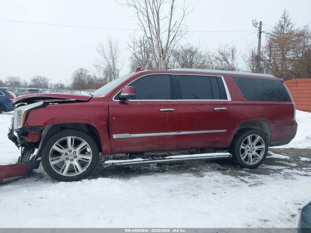 44282636 :رقم المزاد ، 1GYS4JKJXGR344217 vin ، 2016 Cadillac Escalade Esv Premium Collection مزاد بيع