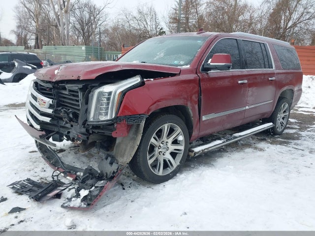 44282636 :رقم المزاد ، 1GYS4JKJXGR344217 vin ، 2016 Cadillac Escalade Esv Premium Collection مزاد بيع