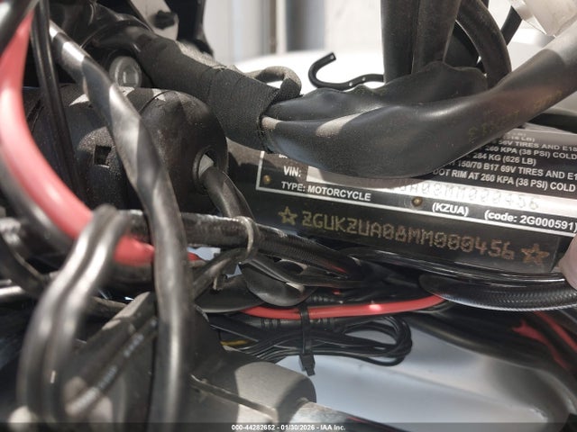 2021 MOTO GUZZI V7 ZGUKZUA08MM000456 Photo 9