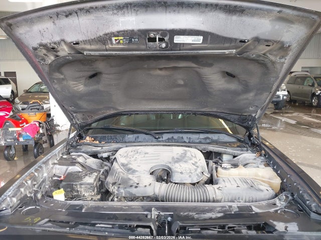 2018 Dodge Challenger Sxt მანქანა იყიდება აუქციონზე, vin: 2C3CDZAG8JH325272, აუქციონის ნომერი: 44282667