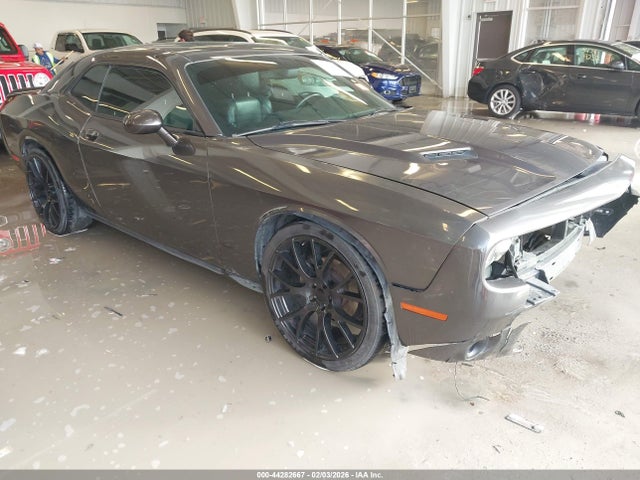 2018 Dodge Challenger Sxt მანქანა იყიდება აუქციონზე, vin: 2C3CDZAG8JH325272, აუქციონის ნომერი: 44282667